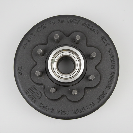 Dexter Drum, 8K, 8 x 6.5, 5/8" Studs, 4.75" Pilot, 50MM Bearing, Nev-R-Lube, Includes 031-071-03 Bearing Cartridge and 069-093-00 bearing Retainer (008-389-80)