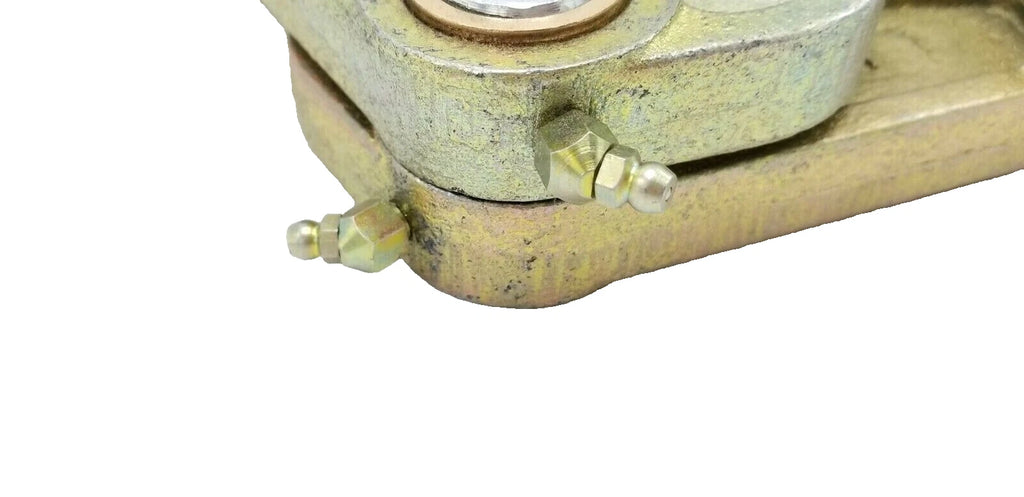 Dexter E-Z Flex Rubber Equalizer Assembly | 7-3/4" x 2-7/8" | 9/16" Holes (013-144-03)