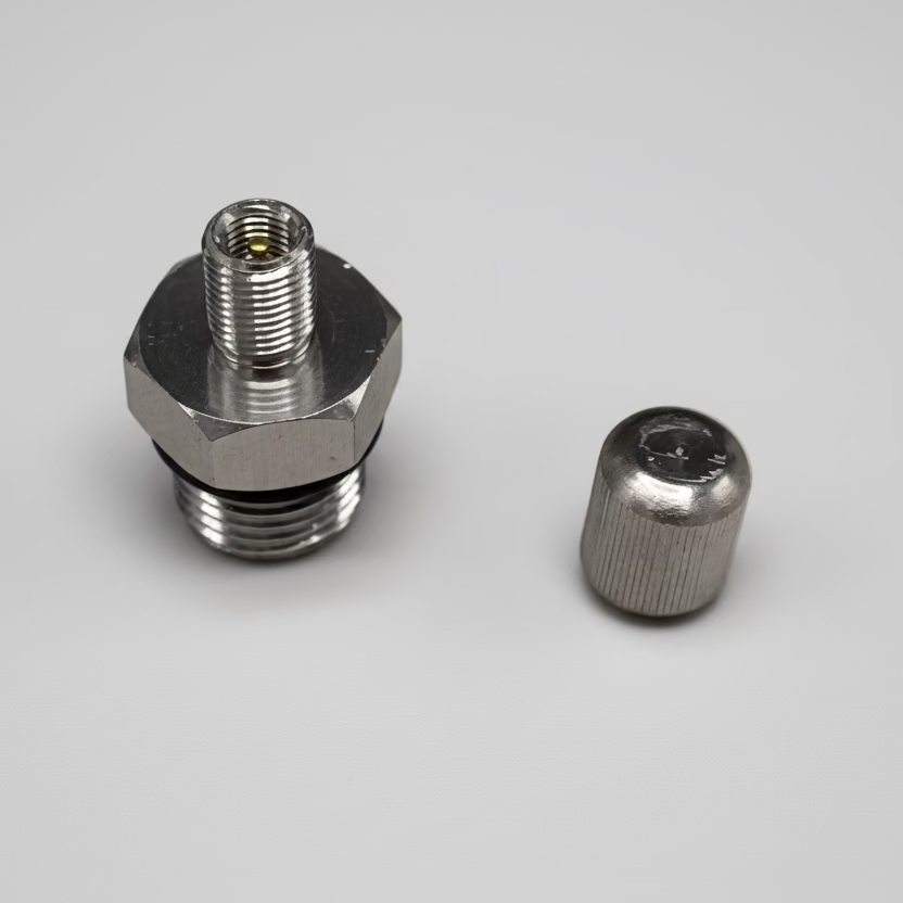 Stillwell A4 Single Acting Hydraulic Valve – Schrader Style Cartridge (02001-9005-0002)