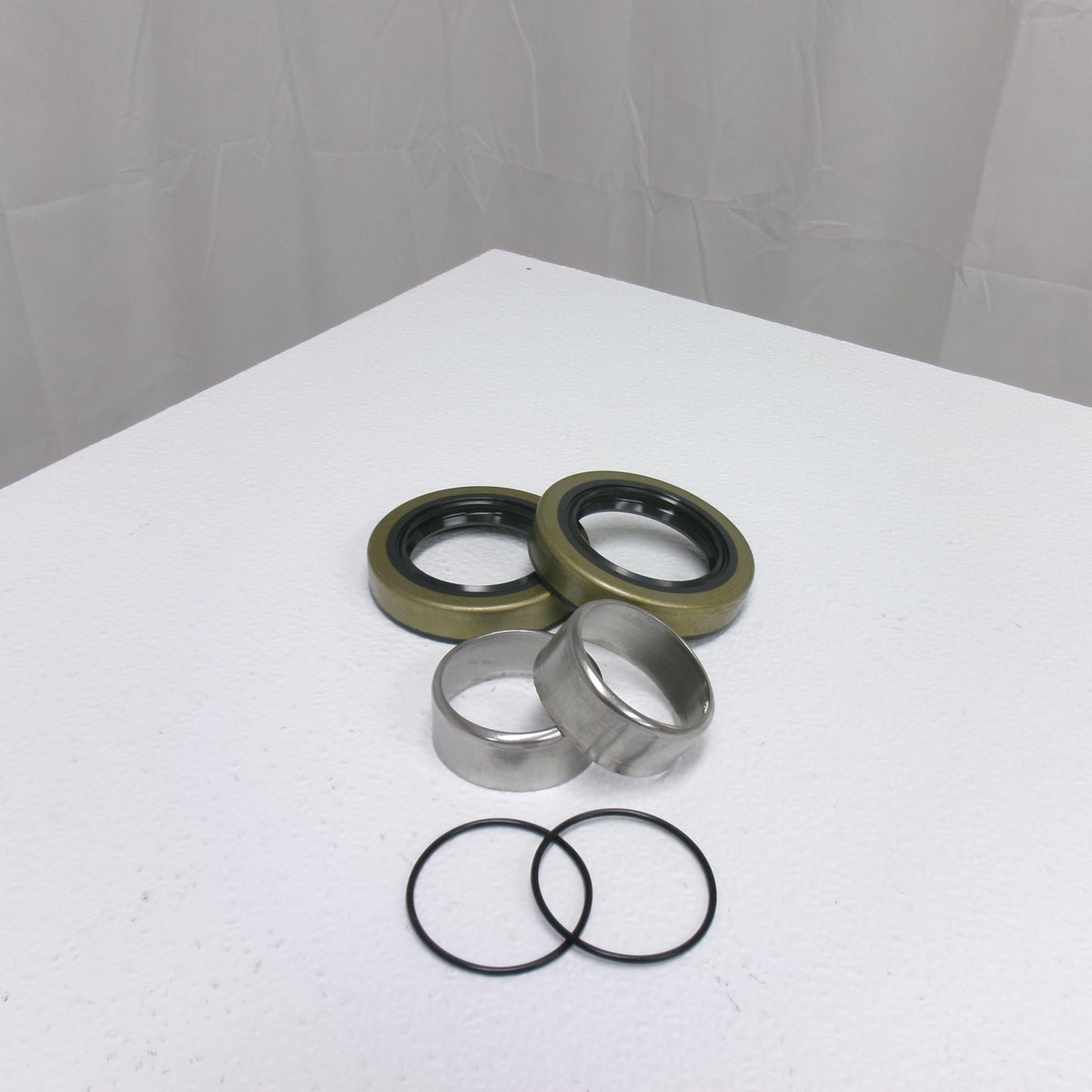 UFP Vault Trailer Axle Seal Kit – 2 Seals + 2 Stainless Wear Sleeves + 2 O-Rings (2X32123+2X33517U)