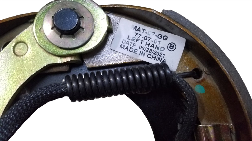 2 PAIR 7" Electric Backing Plates and Seals For 2000# Axles Replaces Dexter 23-47 and 23-48 (7EB-2P-SEAL-150)