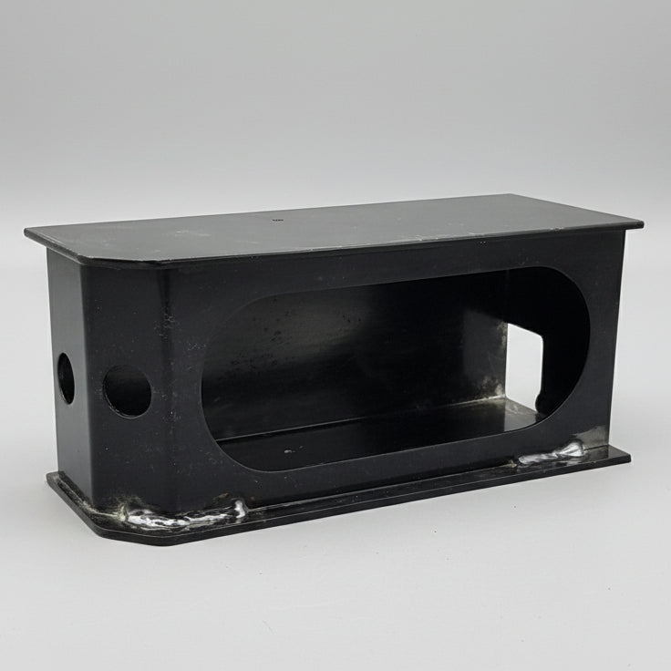 Sure-Trac Light Box Fits 6" Oval 3/4" Bullet CO182004