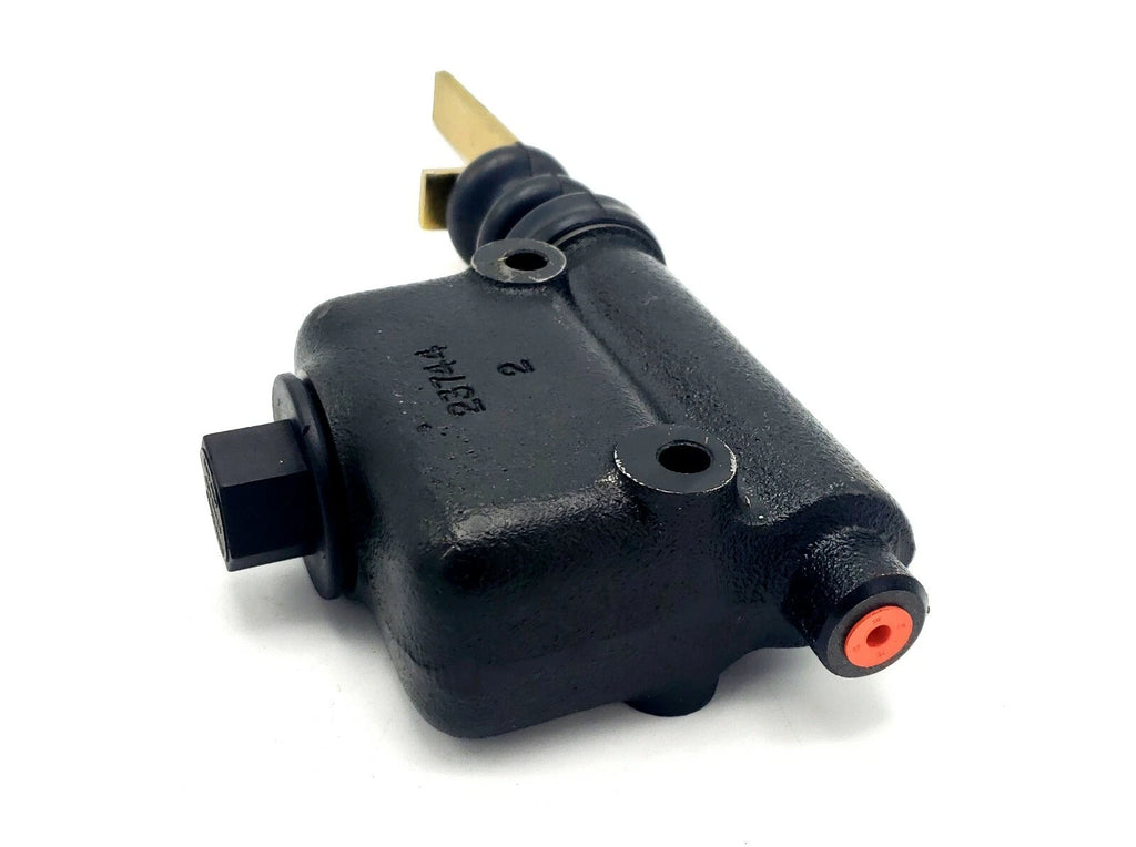 Titan Hydraulic Disc Brake Master Cylinder for Model 10 &amp; 20 Actuators (47471D)