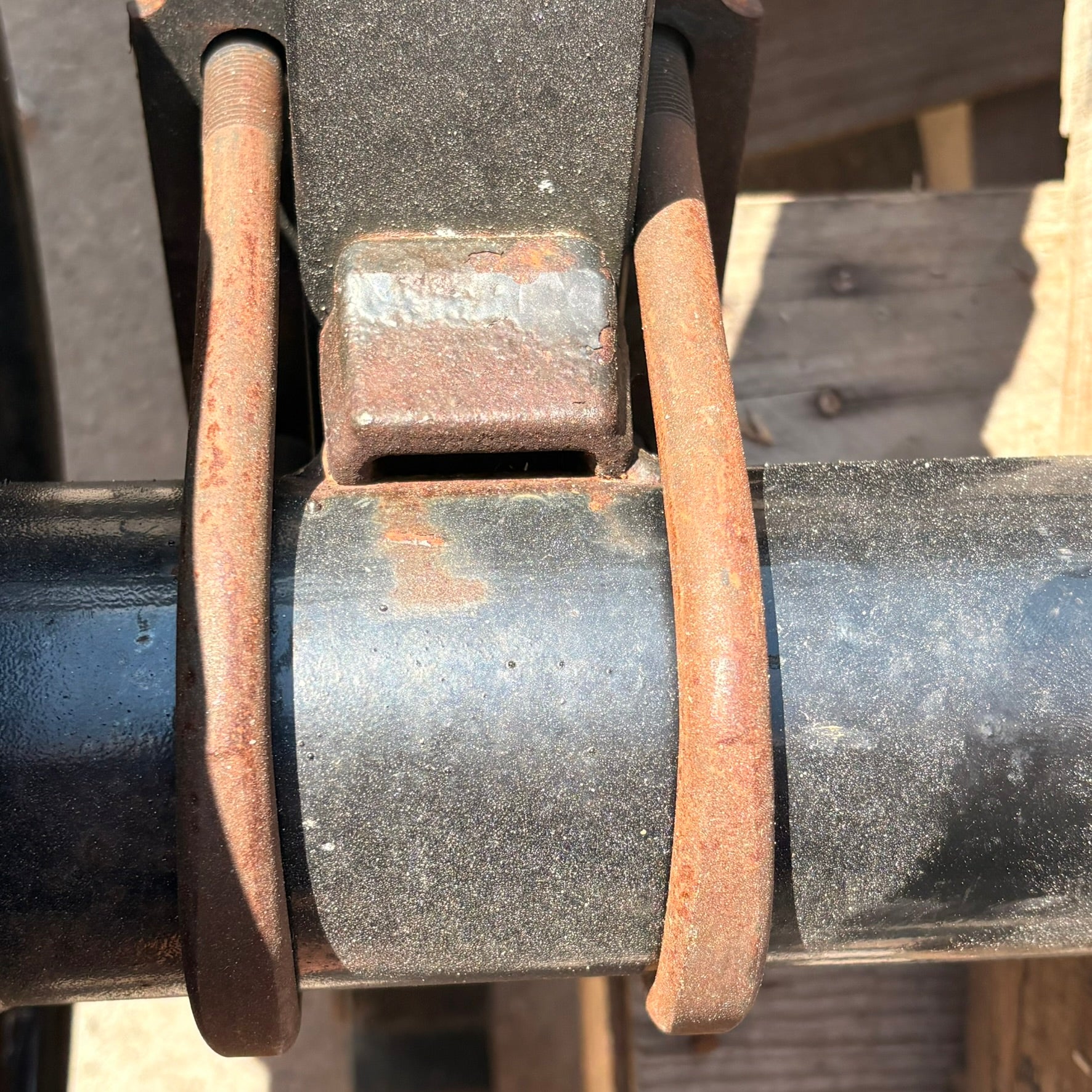 6,000 lb Straight Trailer Axle - 72.5" HF - 62.25" Spring Center - Electric Brakes - 6 Lug