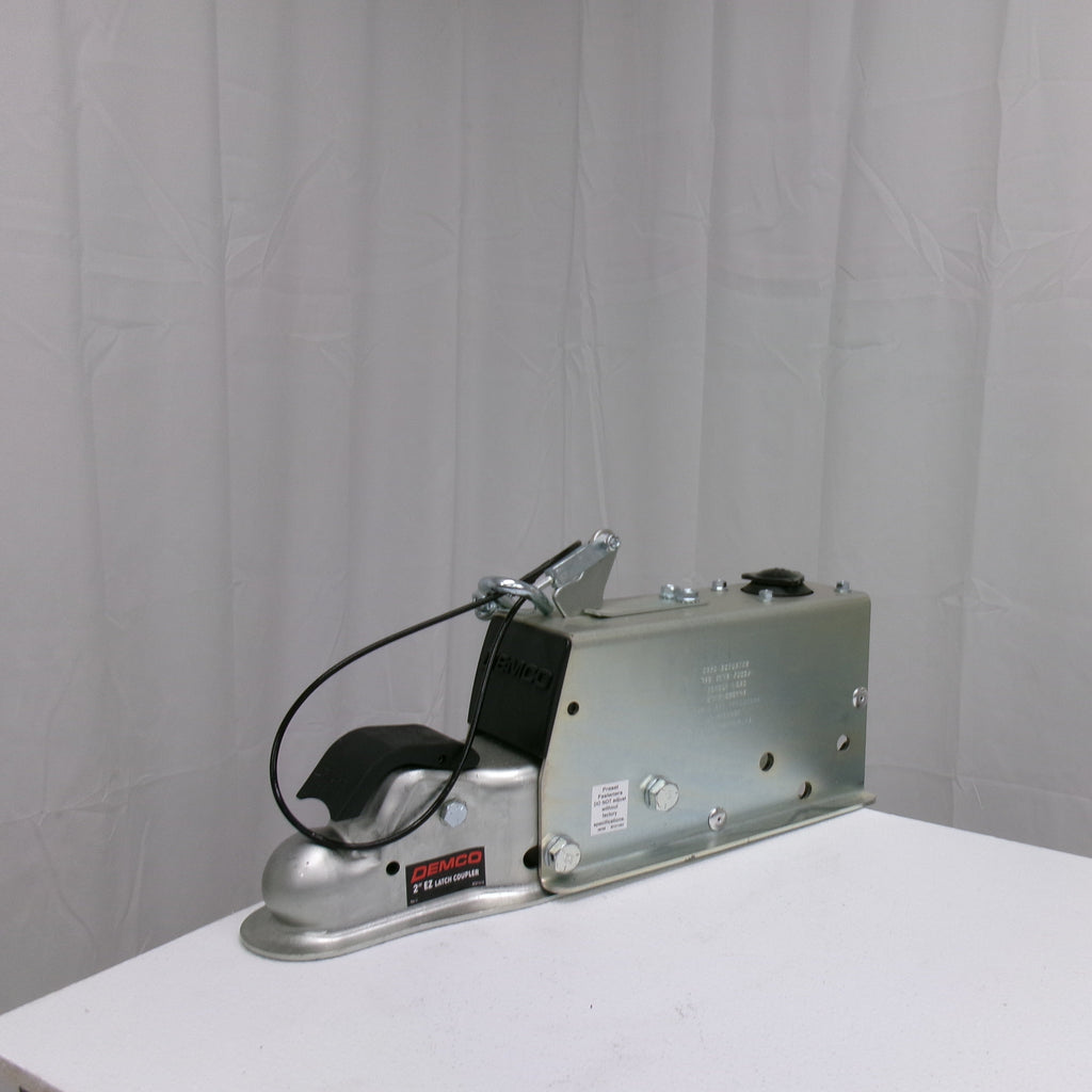 Demco 7,000 lb Surge Brake Actuator | Drum | 3" Tongue | EZ-Latch (8605001)