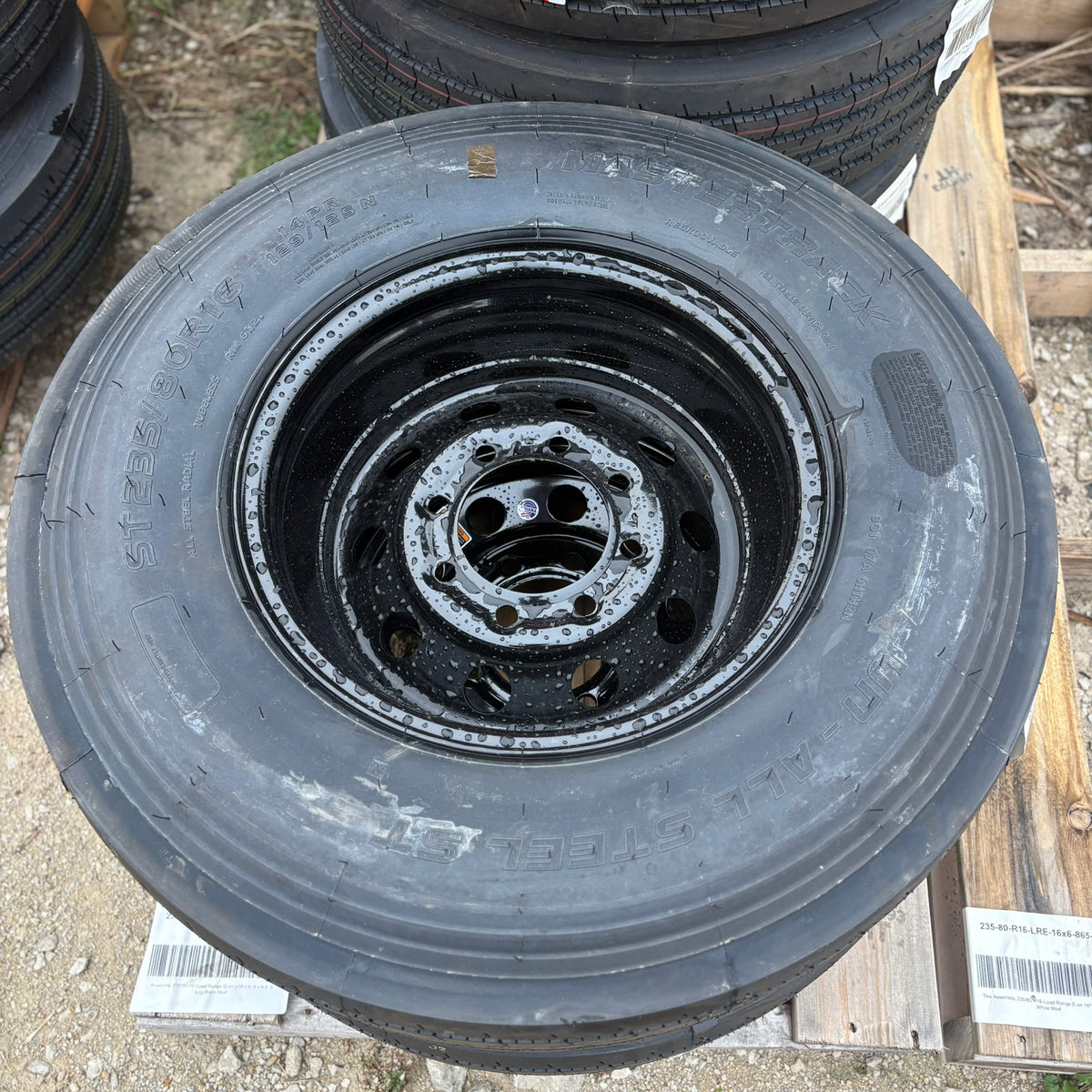 235/80R16 Load Range G Tire & Wheel Assembly — Black Mod (235-80-R16-LRG-16x6-865-BM)