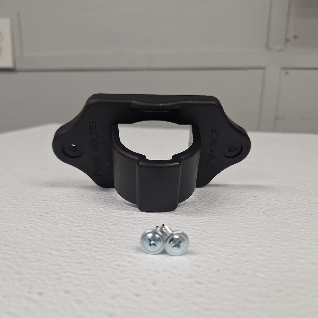 Brophy 7-Way Trailer Plug Holder with Mounting Screws (BKP7)