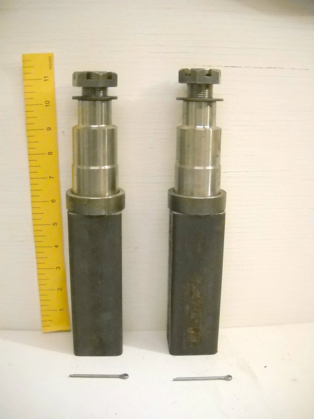 Build Your Own Axle Kit, 6000# Square Spindles 6 x 5.5 (BYOAK-42-H655-SQ)