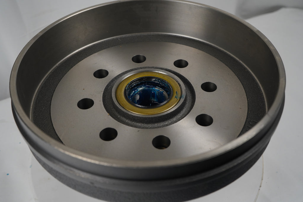 Pre-Greased 12" Hub Drum Kit, 7K, 8 x 6.5, 1/2" Studs (19-130)