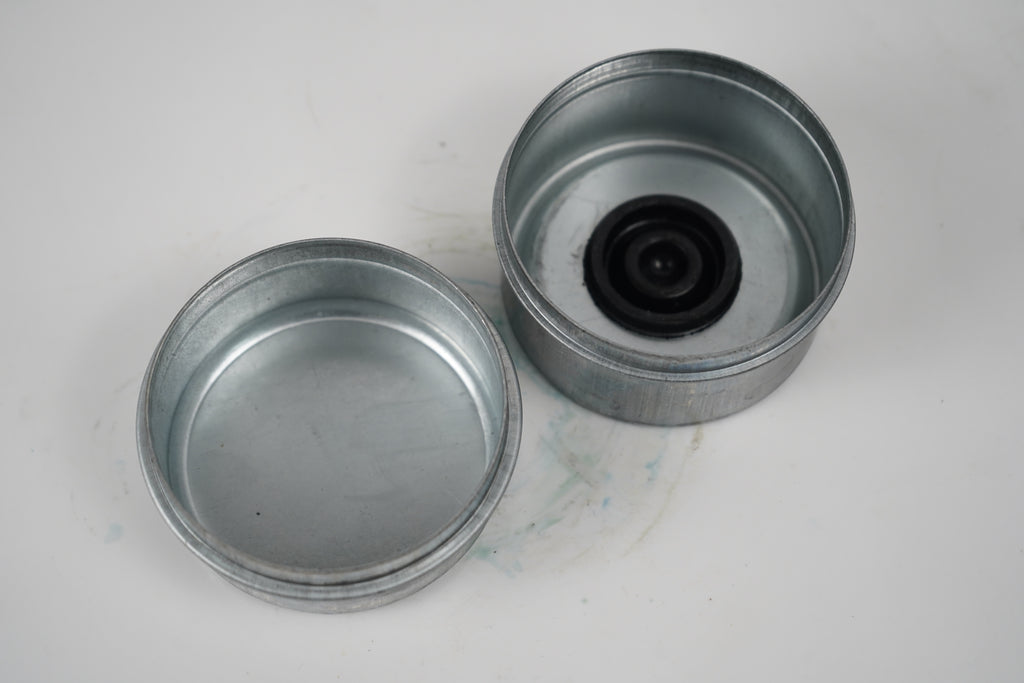 Pre-Greased Idler Hub Kit, 7K, 8 x 6.5, 1/2" Stud (17-140)