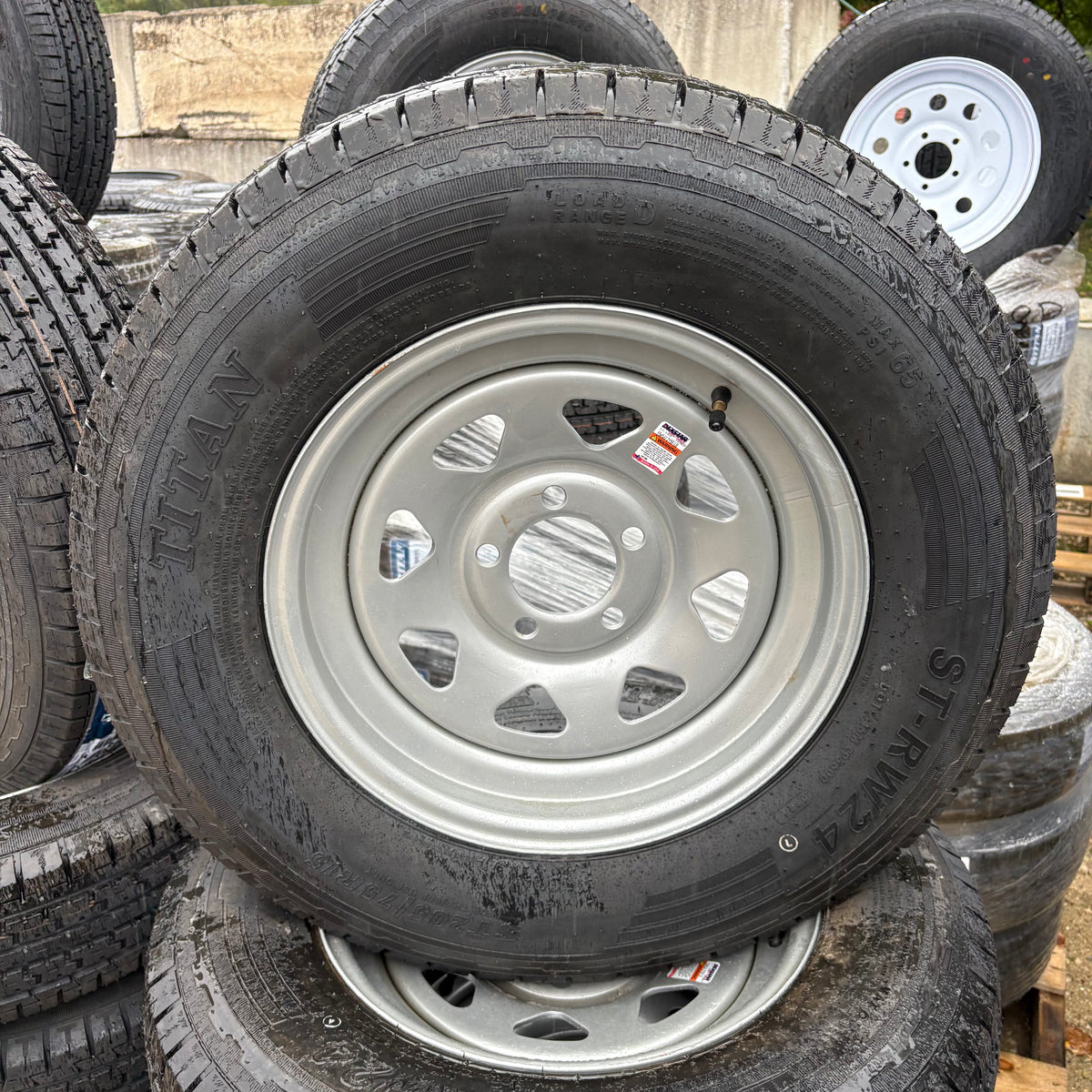 205/75R15 Load Range D Tire & Wheel Assembly — Silver Wagon Wheel (205-75-R15-LRD-15x5-545-SW)