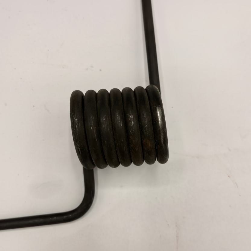 Double Torsion Ramp Spring – 1-3/4" Shaft – 0.375 Wire – 180° Leg Position (RS375)