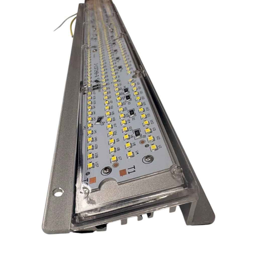Jammy 24" Angled LED Scene Lamp with Aluminum Base - 12V Only (J-13724-A)