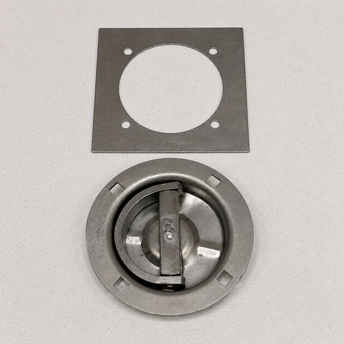 Recessed Full 360 Swivel 6000# Rated D Ring Tie Down with Backing Plate (RRQ6-BP)