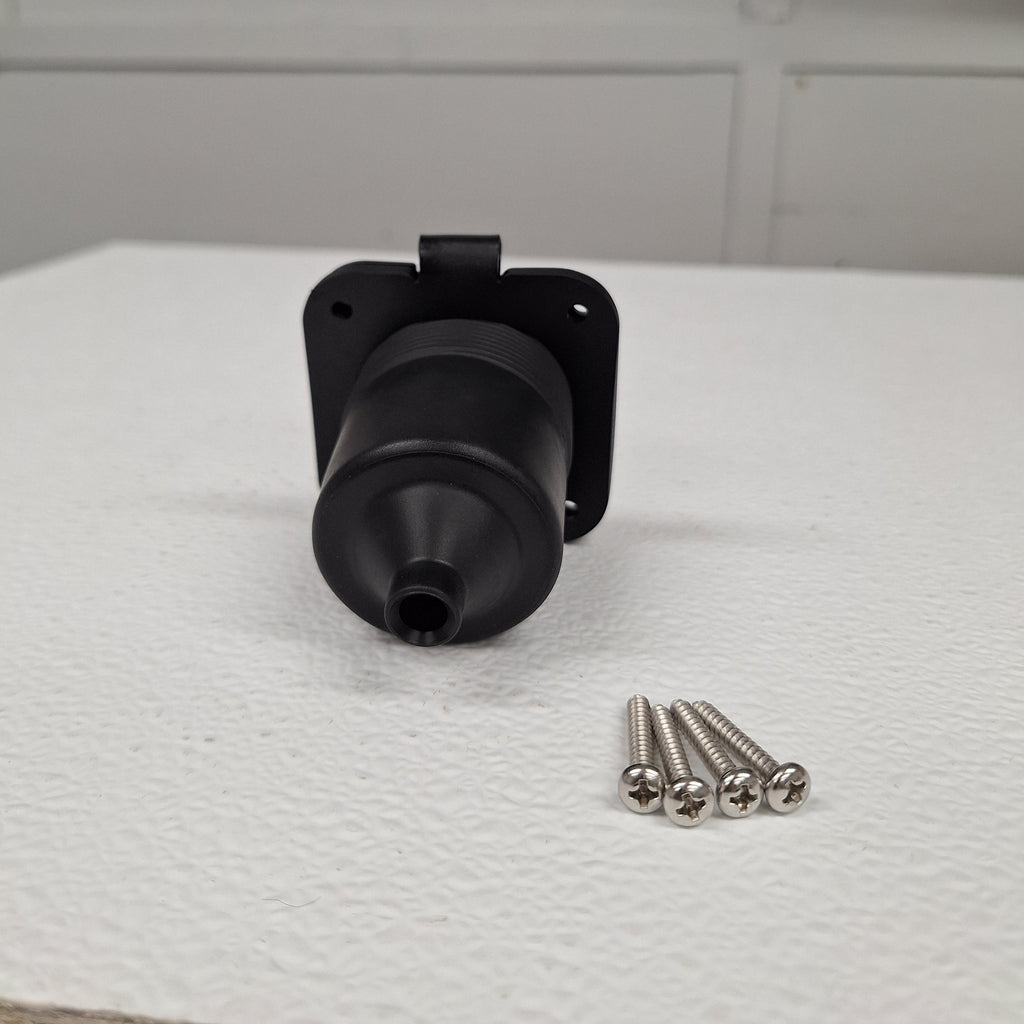 Dumble 125V 15A RV Power Inlet Port Plug – NEMA 5-15P – 2-Pole 3-Wire (RVS-811990)