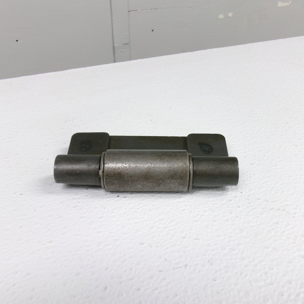 Jammy Greaseable Butterfly Weld-On Ramp Door Hinge | Heavy Duty Raw Steel Trailer Hinge(TBH02)