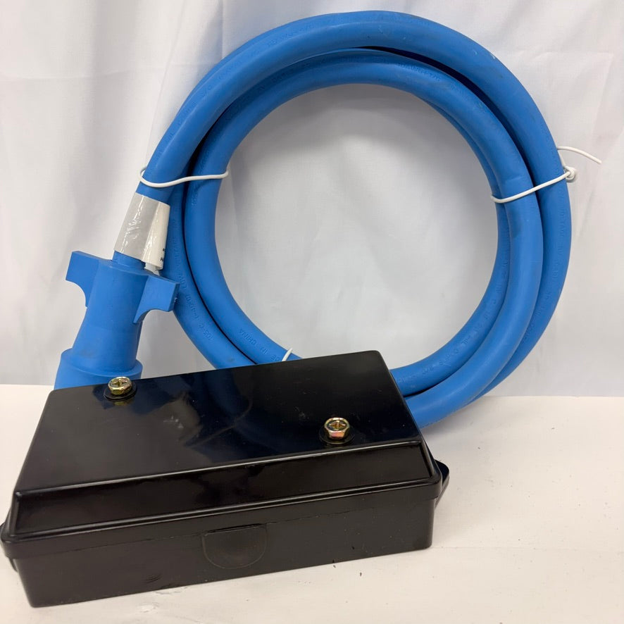 Need a Trailer Part Arctic 7-way trailer electrical cord with blue cable and black junction box for cold weather