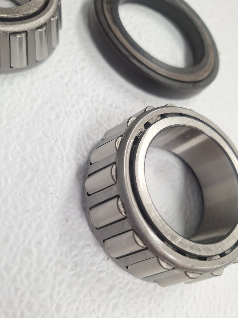 8K Trailer Oil Bath Bearing Kit – 1.75" Inner, 1.25" Outer with 2-Piece Seal (2475-25580-10-63)