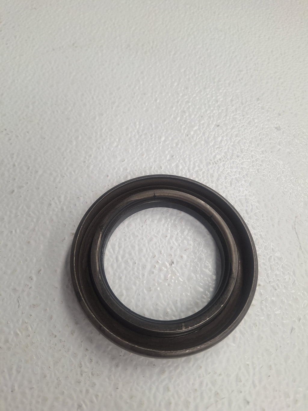 8K Trailer Oil Bath Bearing Kit – 1.75" Inner, 1.25" Outer with 2-Piece Seal (2475-25580-10-63)