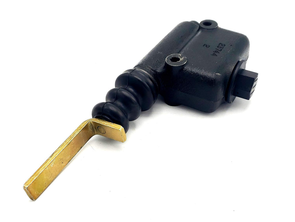 Titan Hydraulic Disc Brake Master Cylinder for Model 10 &amp; 20 Actuators (47471D)