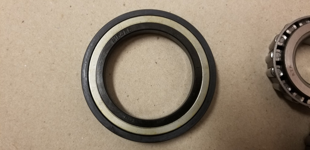 Trailer Hub Brake Drum 8K Axle 12-1/4"x3-3/8" 5/8 stud Oil/grease 8000# Lippert 674862 (99-86580-46-KIT)