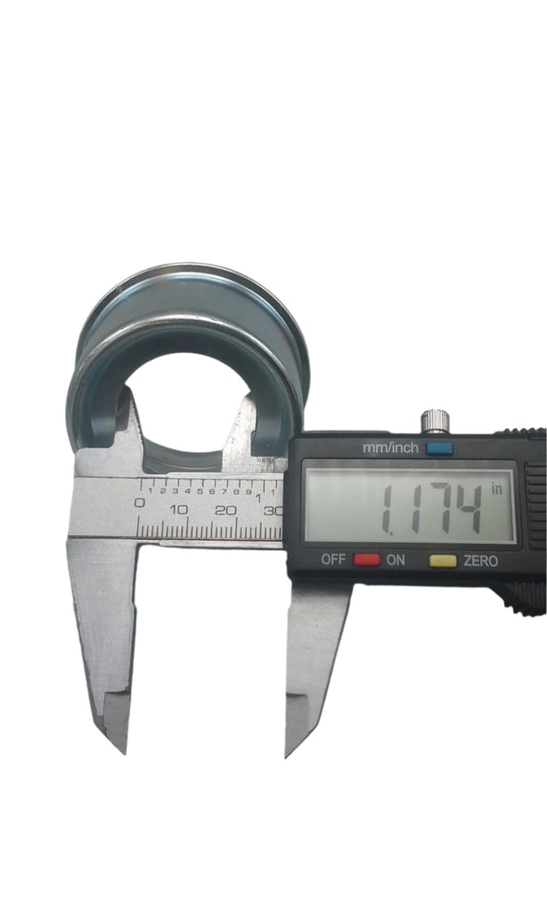 Build Your Own Axle Hub Kit with 4x4 Hubs 2000# and Round Spindles (BYOAK-BT8-H440-R)