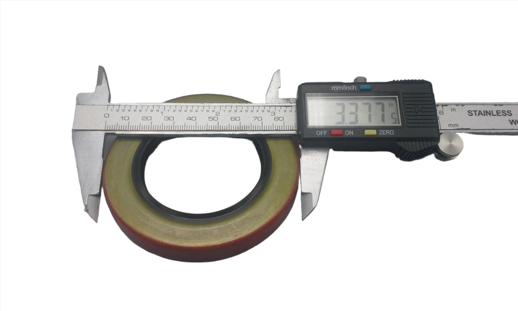 3.38 X 2.13 VAULT OIL SEAL (32125U)