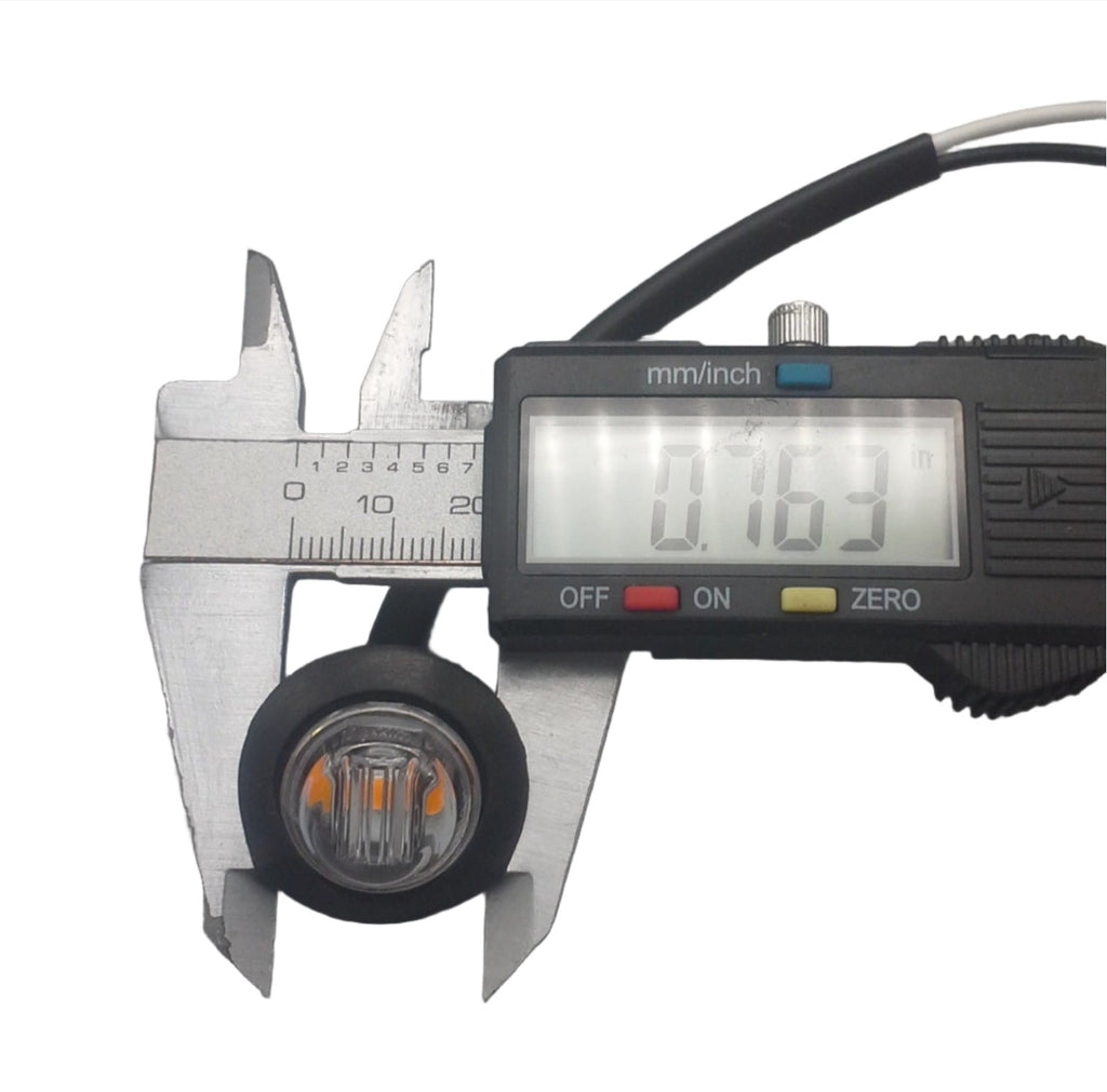 3/4 Maxxima Red Clear Marker Light w/Wiring Harness 12" Leads (M09300RCL-KIT)