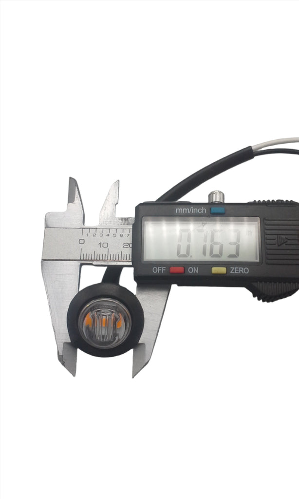 2- Maxxima 3/4 Amber Clear Bullet LED Clearance Light (M09300YCL-LOTOF2)