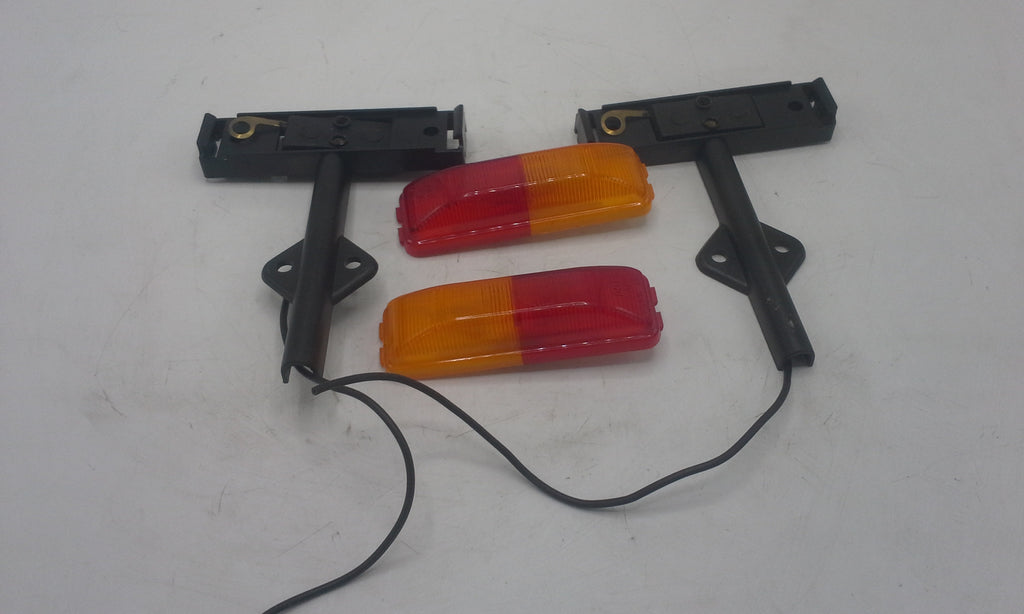 TWO 1" x 4" Incandescent Red/Amber Trailer Fender Marker Light Kits w/Brackets (J-576-A/R-FM-LOTOF2)
