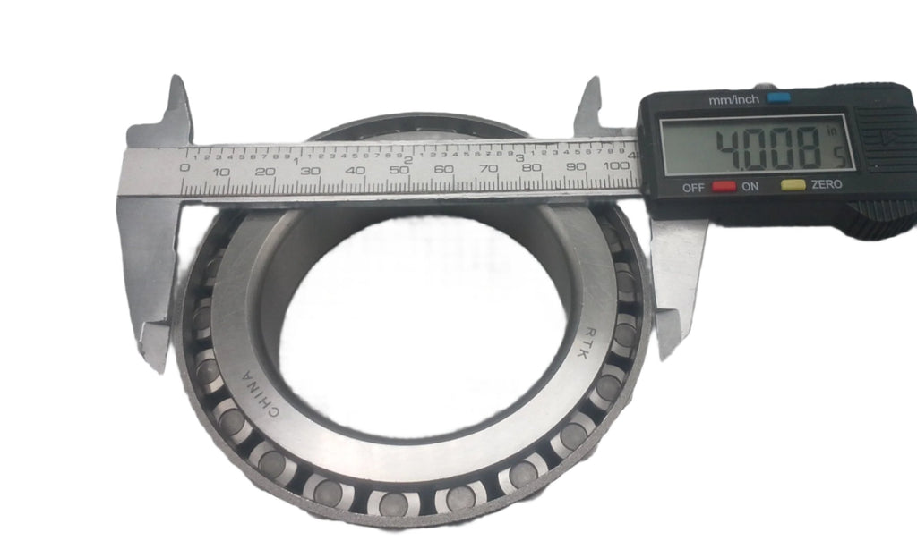 Hub, 10K DISC brake axle 4.77 WITH bearings, races, seals (008-214-06-KIT)