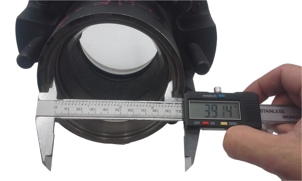 Hub, 10K DISC brake axle 4.77 WITH bearings, races, seals (008-214-06-KIT)