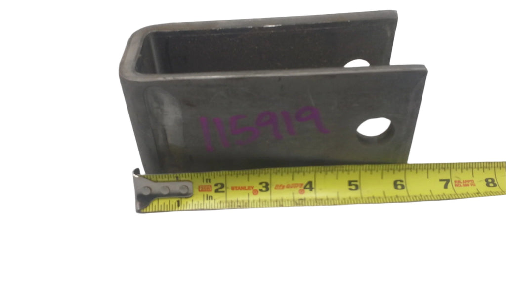 Center Hanger For Double Eye Springs (115919)