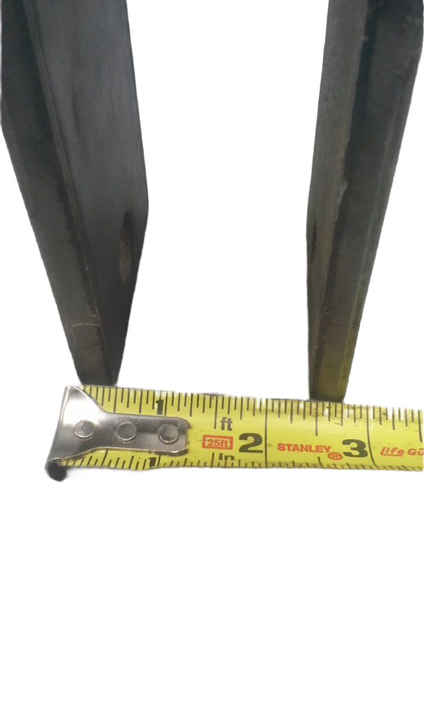 Center Hanger For Double Eye Springs (115919)