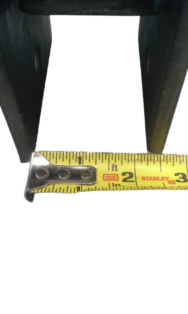 Do not re-order, order HG-1583-R from TRP--- Hanger 2.25" Wide 5" Bolt Height  4" Long, Slipper Rear 2" slipper  (H6R)