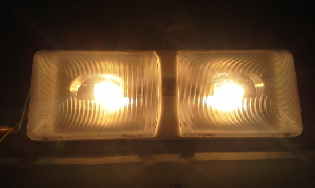 Double Dome Cargo Light 12V Ceiling Interior Camper RV Trailer Incandescent (J-92)