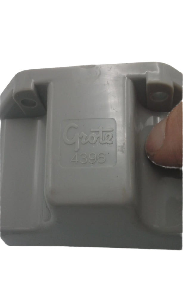 Grote LED License Plate Light Bracket (280-9900-1)