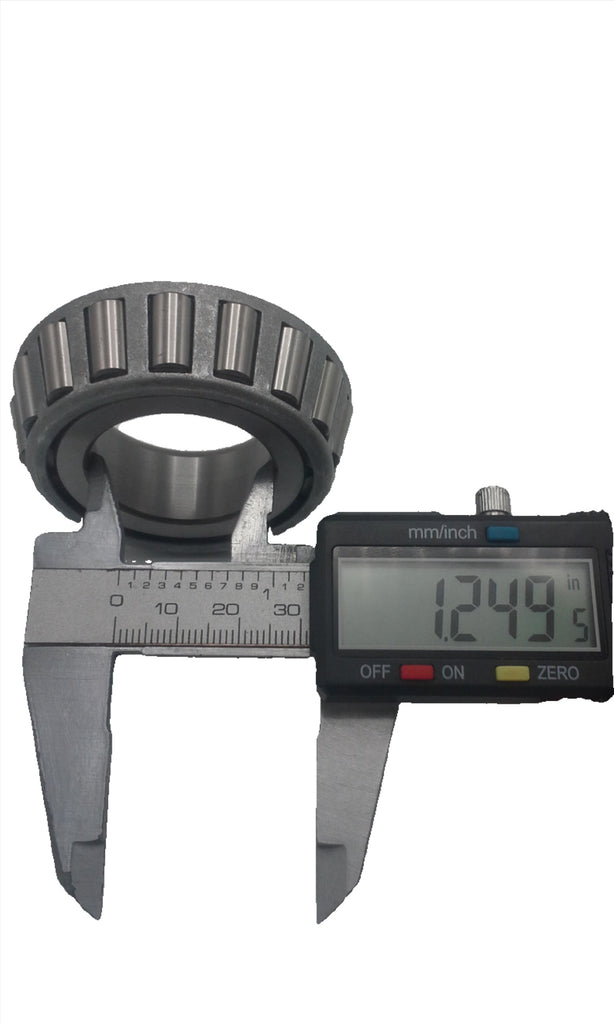 (4) 7000# Hub 8 x 6.5 1/2" Studs with Bearings (823109-KITX4)