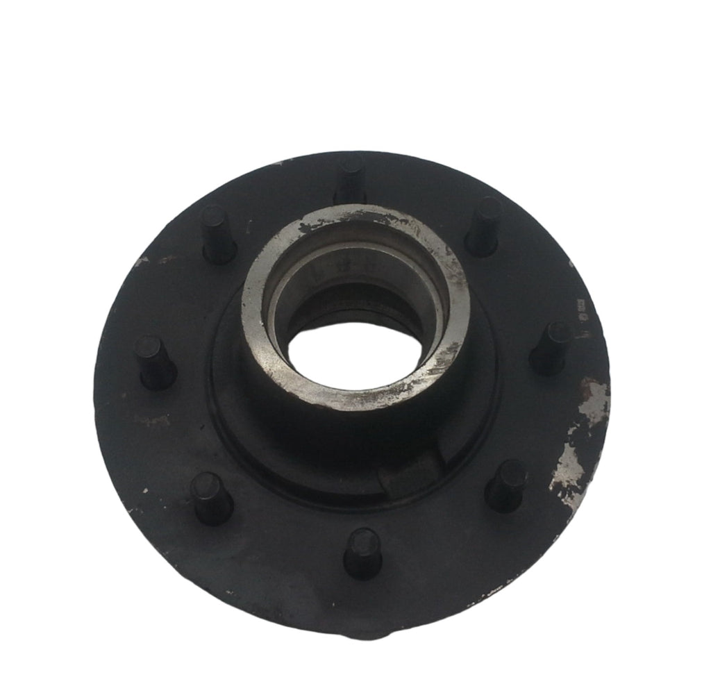 (4) 7000# Hub 8 x 6.5 1/2" Studs with Bearings (823109-KITX4)