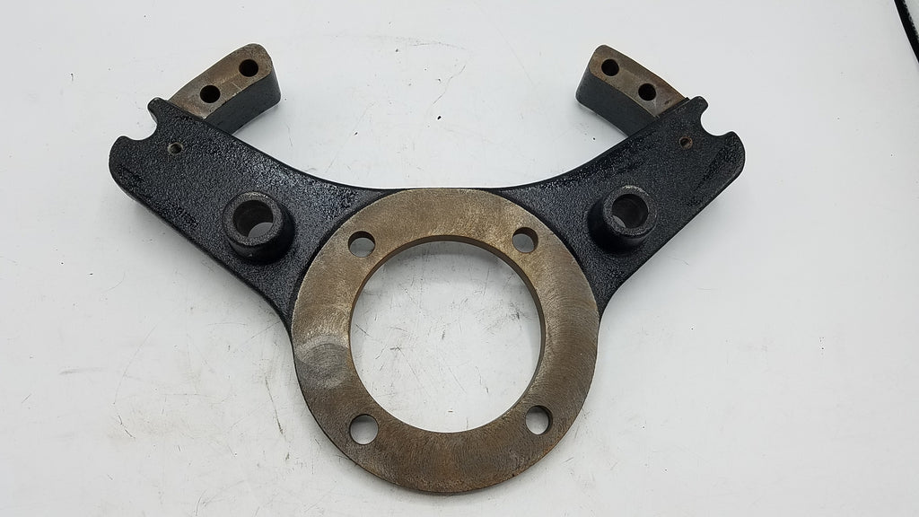 Yoke caliper mount bracket 8K Dexter disc brake, will not fit NEVERLUBE axles, use 090-007-01 (090-003-01)