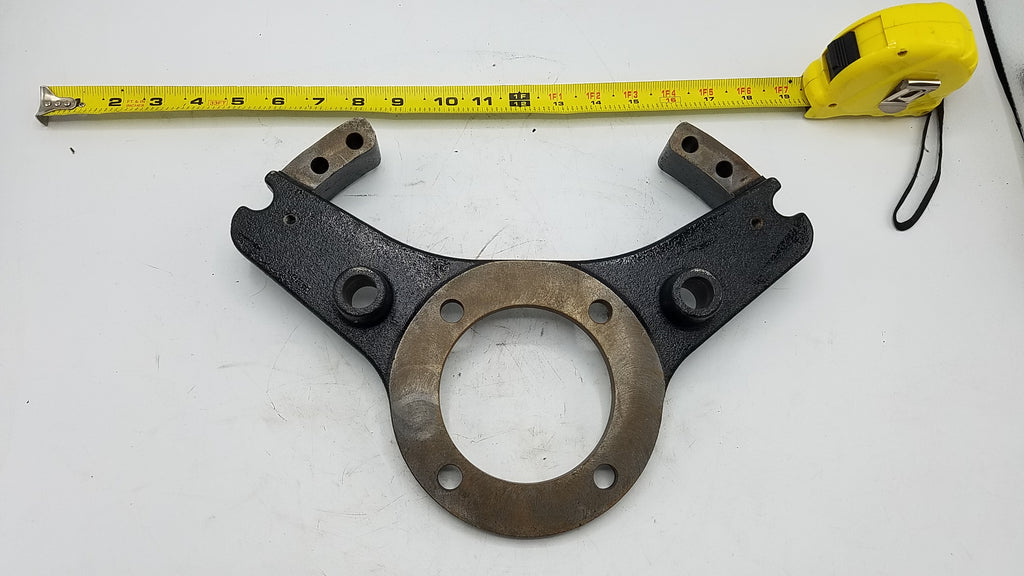 Yoke caliper mount bracket 8K Dexter disc brake, will not fit NEVERLUBE axles, use 090-007-01 (090-003-01)