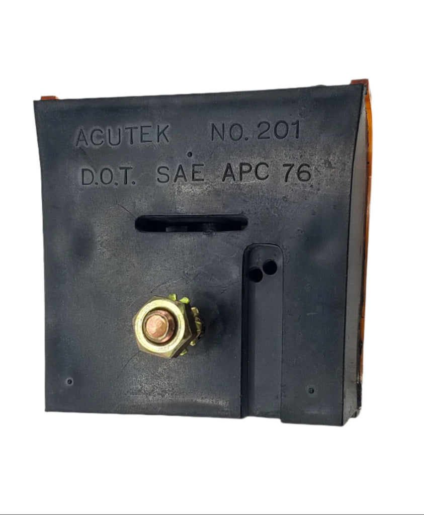 Wesbar Amber Over 80" Side Marker Light (3148)