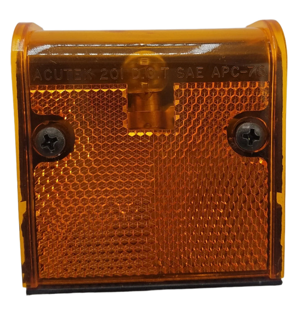 Wesbar Amber Over 80" Side Marker Light (3148)