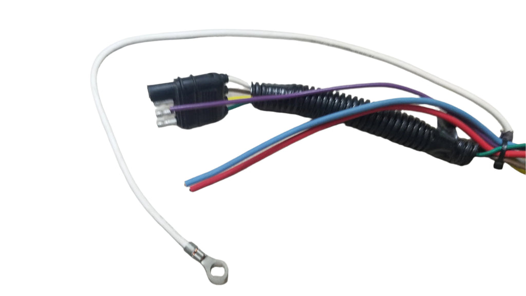 OEM plug, 4 Flat Plug to common OEM 7way with 3 wires stub (47201)