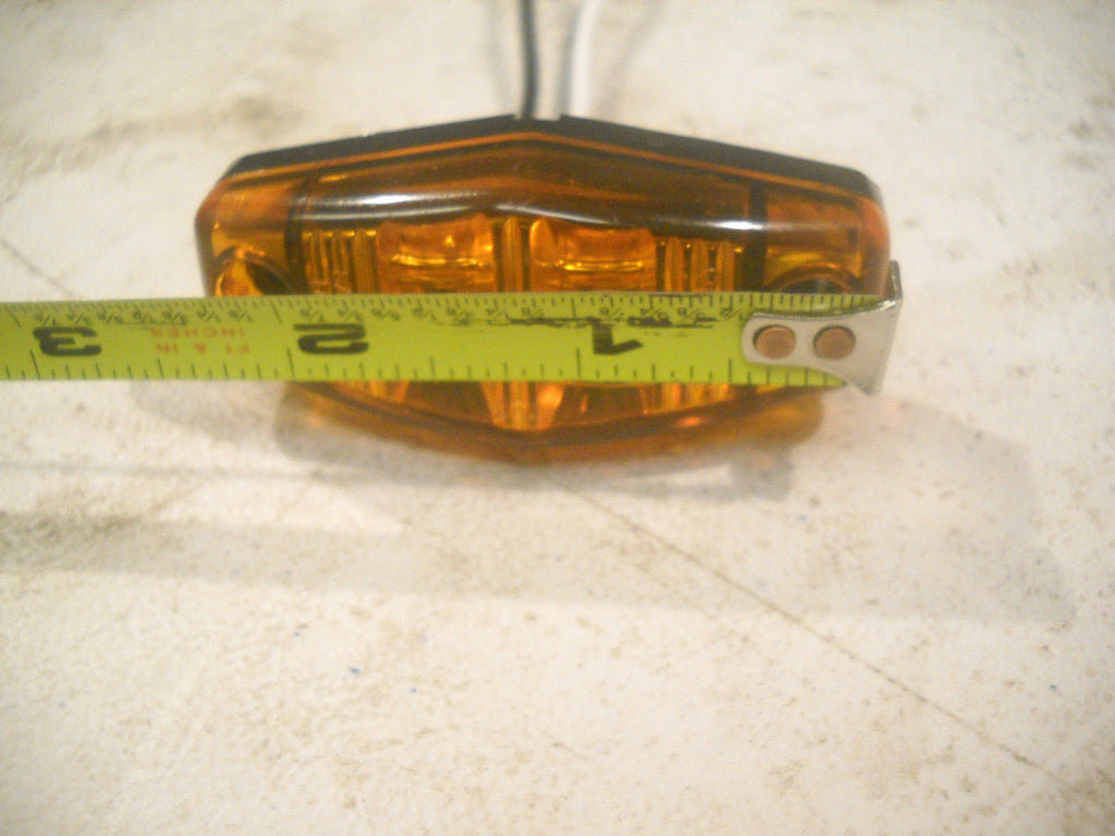 1 x 2.5 Amber LED Clearance Marker Light Optronics Trailer RV Diamond Yellow (MCL-13AB)