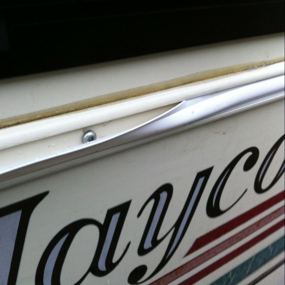 50 FT White Vinyl Trim Insert Replacement Trailer Camper RV Motor home Outdoor (X101-LOT50)