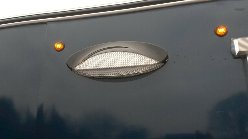 Kaper II Euro Style RV Porch LED Light White 18 Diode Surface Mount Black Base (L17-0004B)