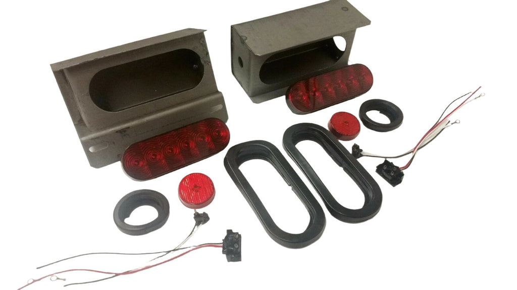 6" Oval Red LED Trailer Stop Turn Tail Light Box Kit – Steel Housing w/ License Plate Holder (LBK6-LIC-R)