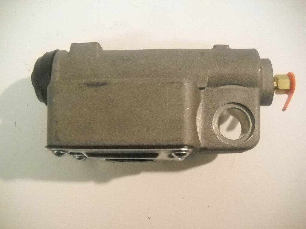 UFP A-60 Brake Actuator Master Cylinder Assembly Drum Brakes Boat Trailer Axle (35154U)