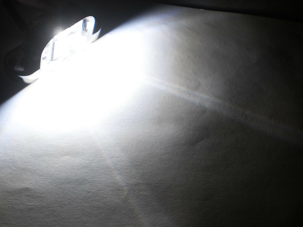 TecNiq LED License Plate Light Chrome Camper Trailer Map Step Short L11 USA (L11-WC00-1)